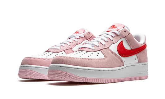 AIR FORCE 1 LOW
"Valentine's Day Love Letter"