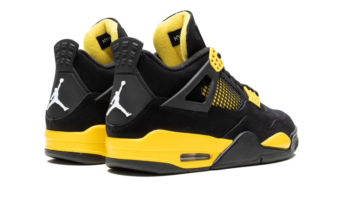 AIR JORDAN 4 RETRO
"Thunder”