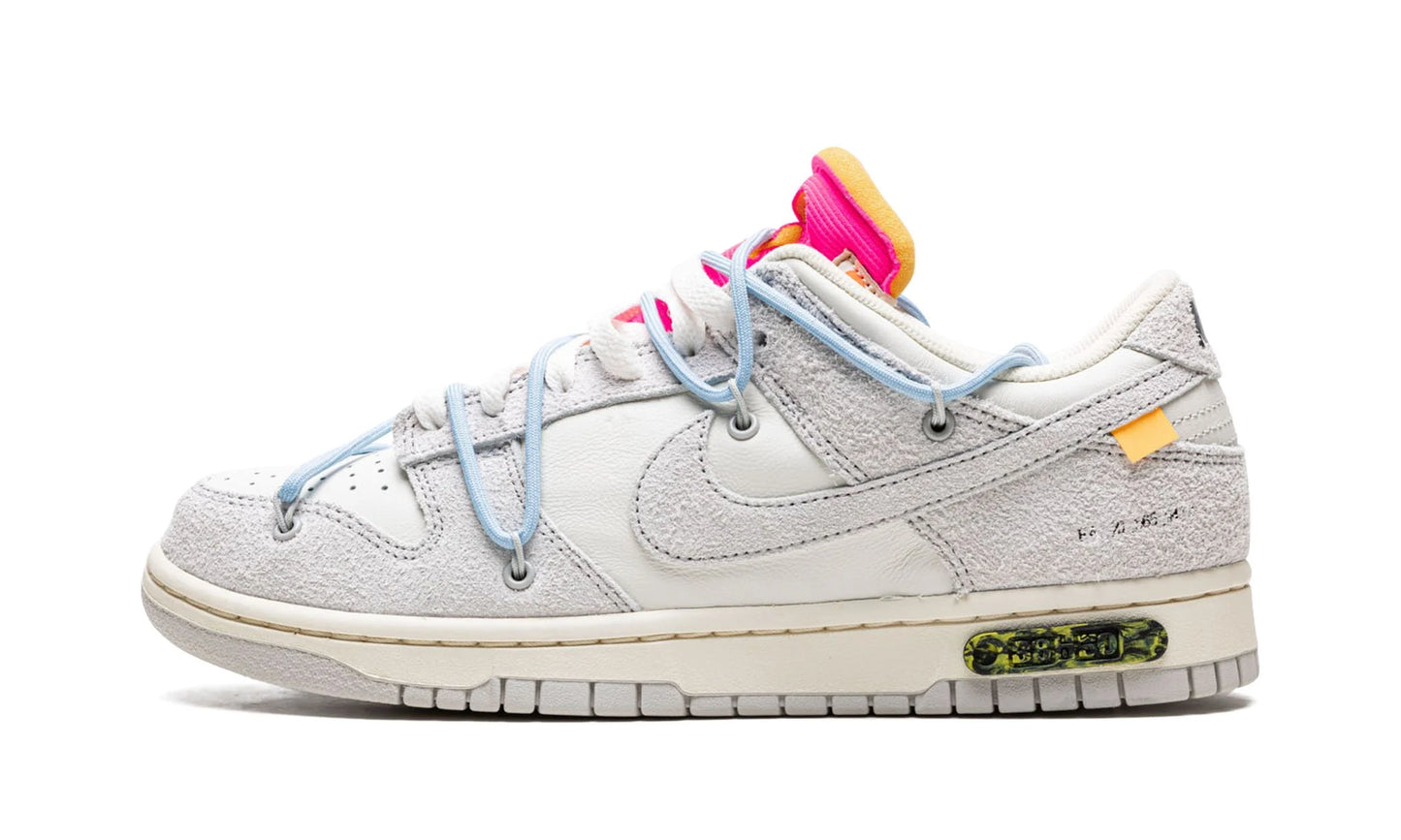 DUNK LOW
"Off-White - Lot 38"