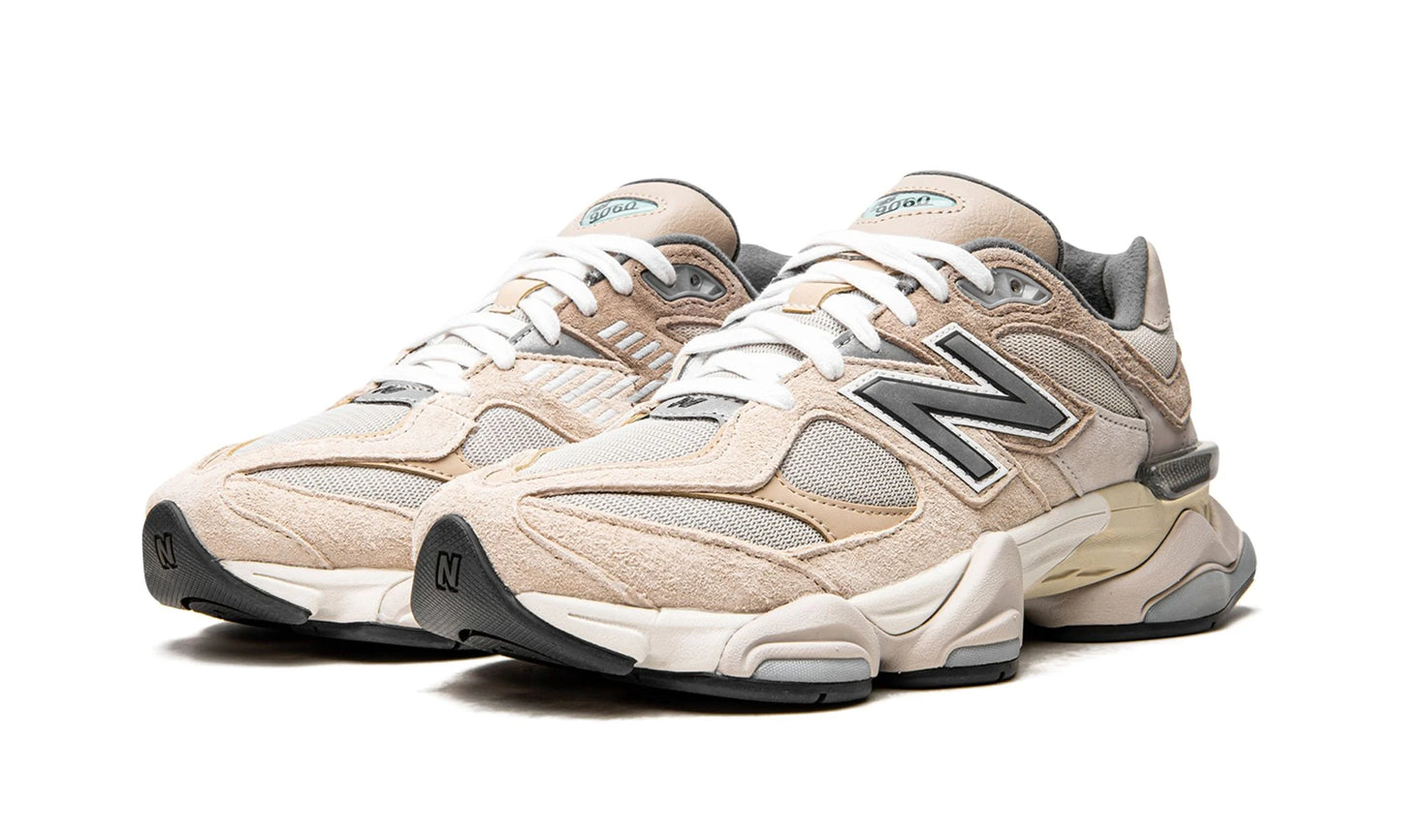 New Balance 9060 Sea Salt Surf