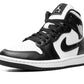 AIR JORDAN 1 MID MNS WMNS
"Panda"