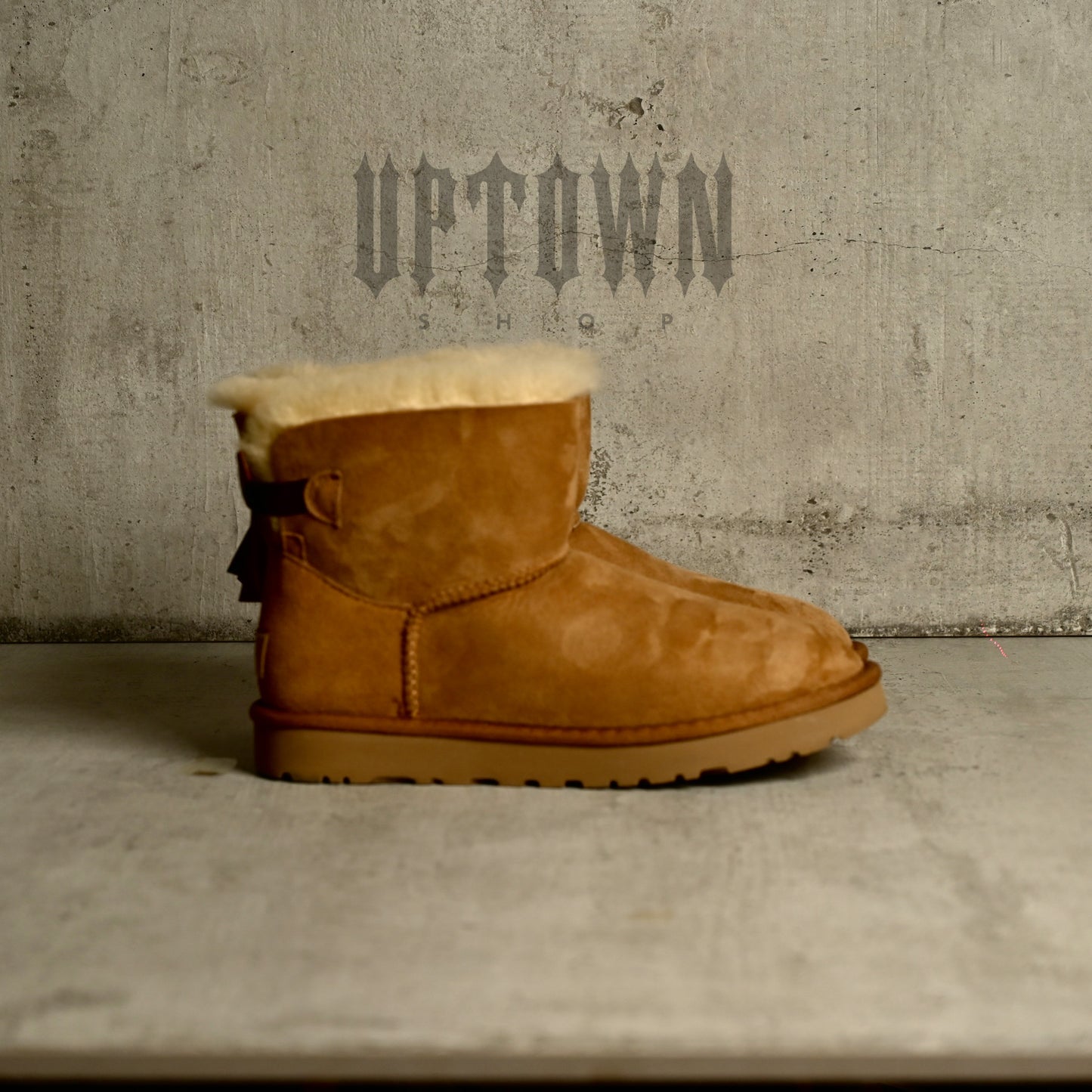 Ugg Bailey Bow Brown