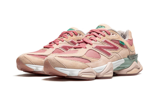 New Balance 9060 Inside Voices pink