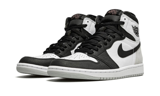 AIR JORDAN 1 RETRO HIGH OG
"Stage Haze"