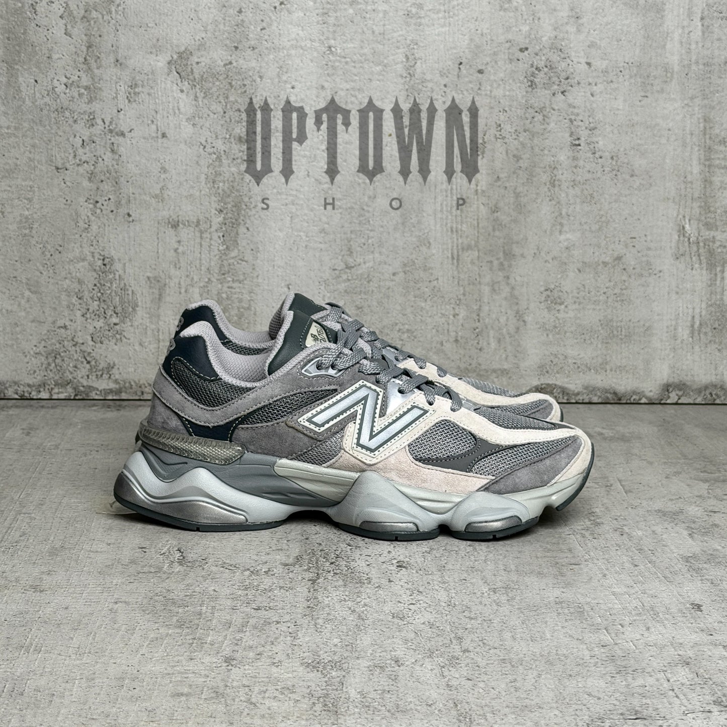 New Balance 9060 Grey