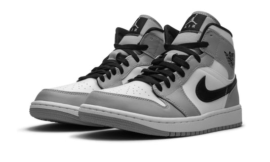 AIR JORDAN 1 MID
"Light Smoke Grey"