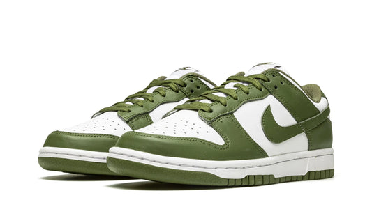 DUNK LOW
"Medium Olive"