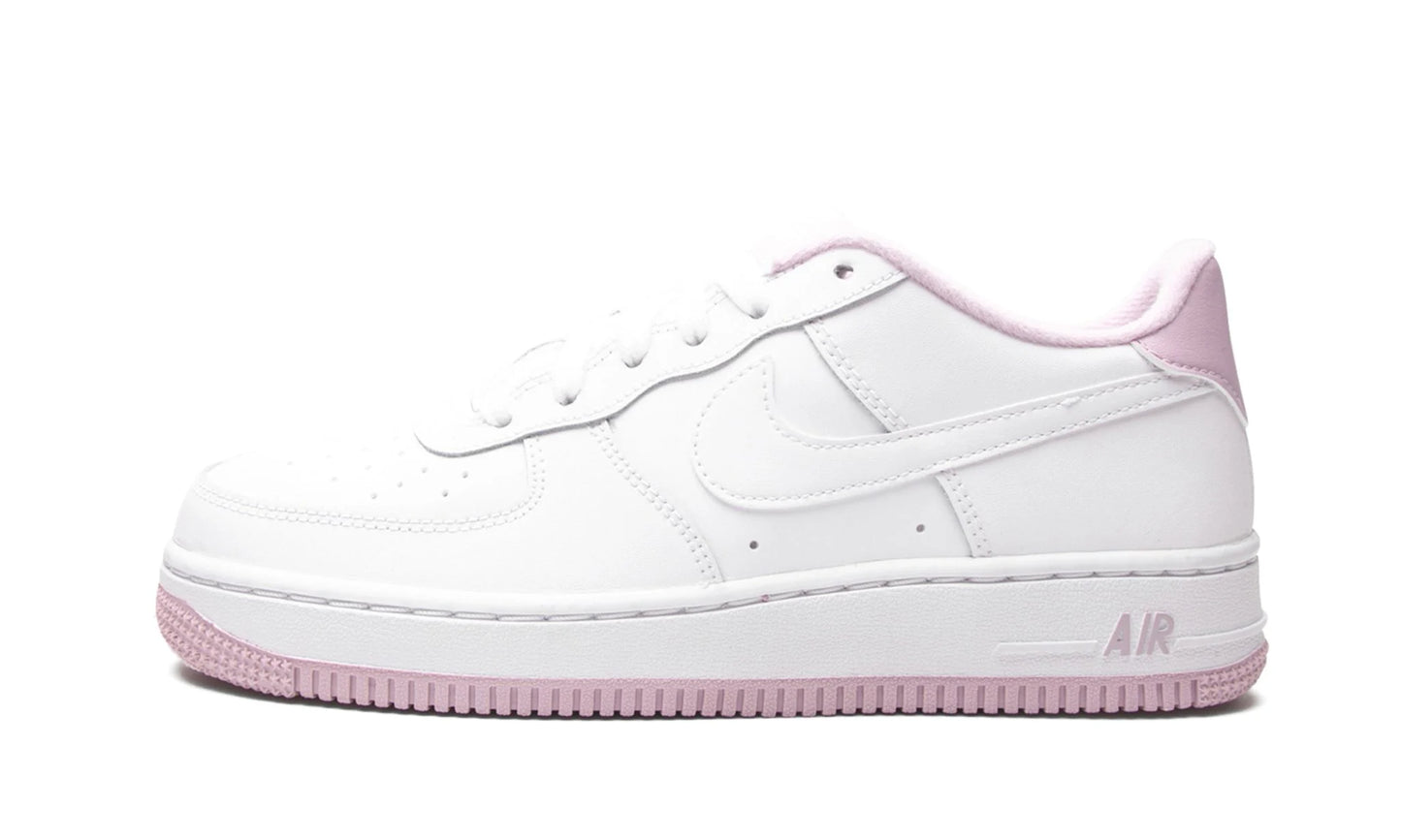 AIR FORCE 1 LOW GS
"White / Iced Lilac"