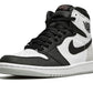 AIR JORDAN 1 RETRO HIGH OG
"Stage Haze"