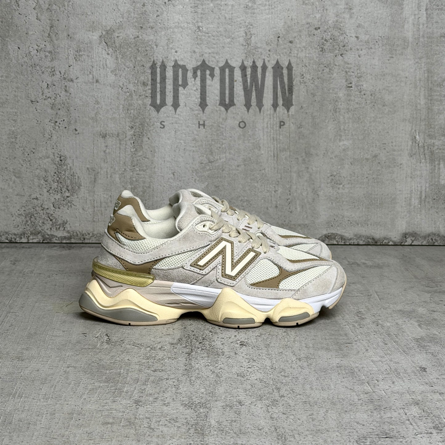 New Balance 9060 Salt Sea Brown