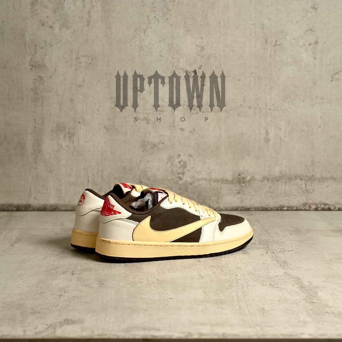 Jordan 1 low Travis Mocha