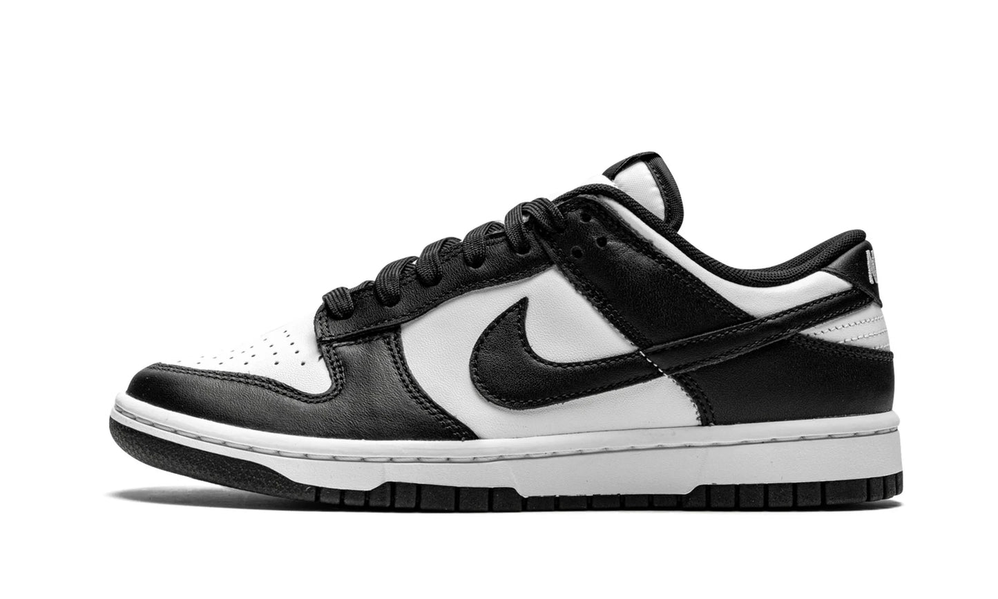 DUNK LOW
"Panda - Black / White"