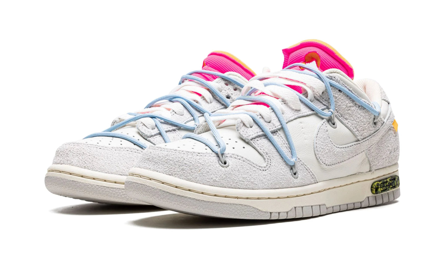 DUNK LOW
"Off-White - Lot 38"