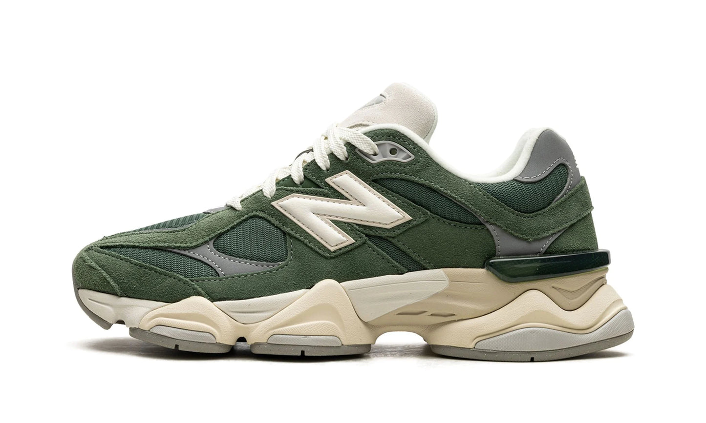 New Balance 9060 Green