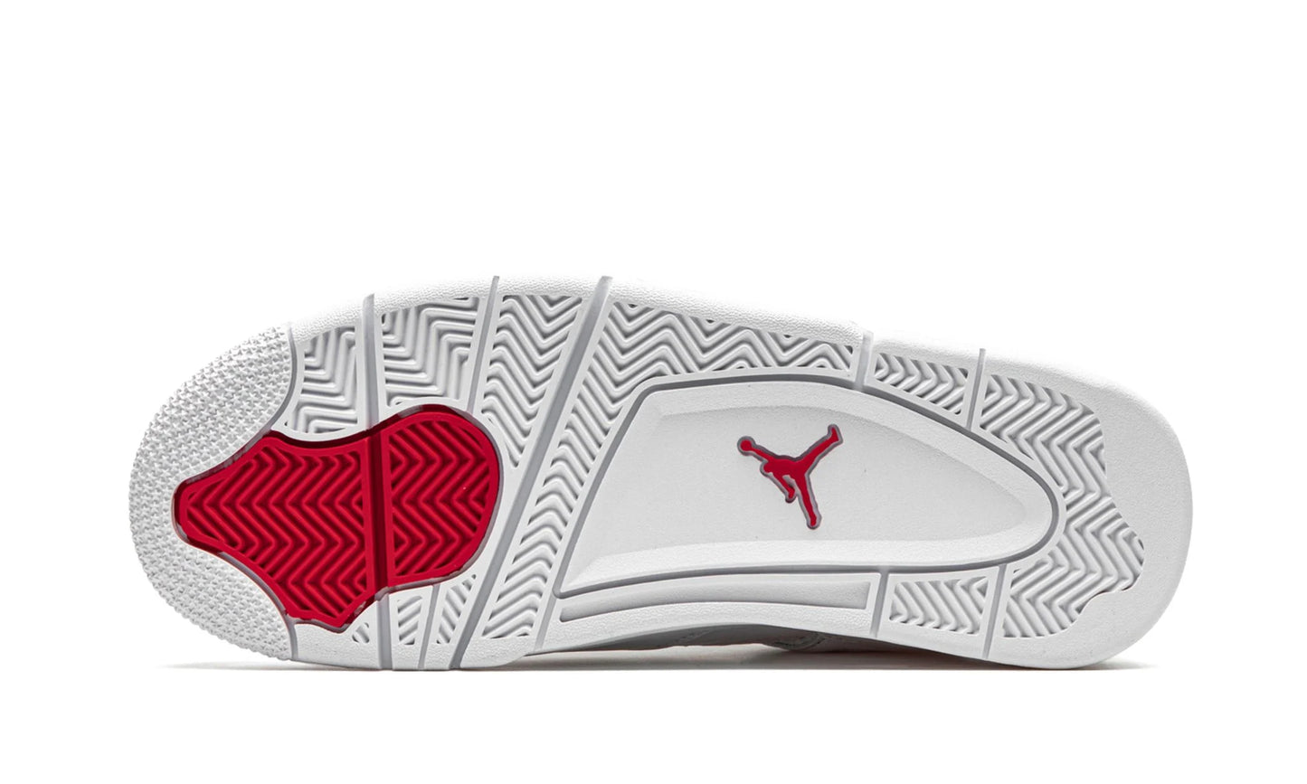 AIR JORDAN 4 RETRO
"Metallic Pack - University Red"