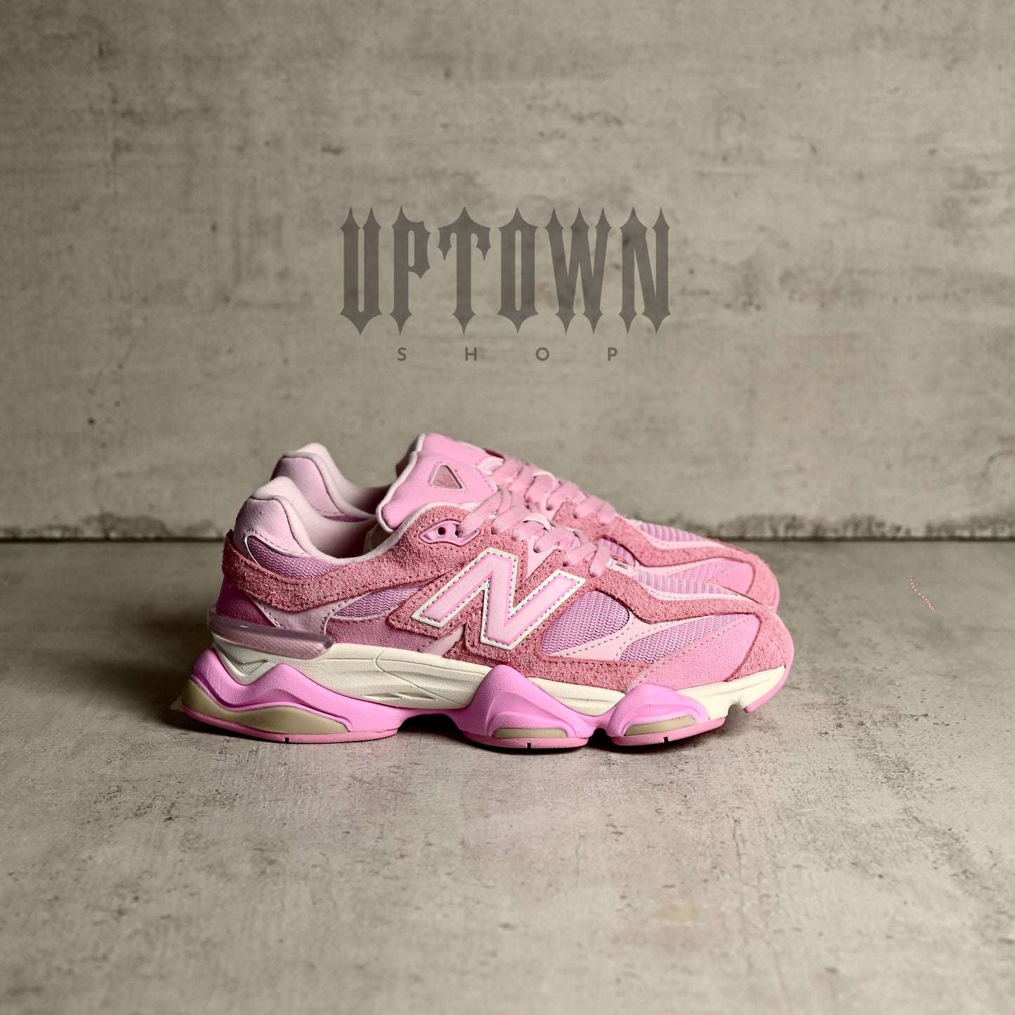 New Balance 9060 Pink