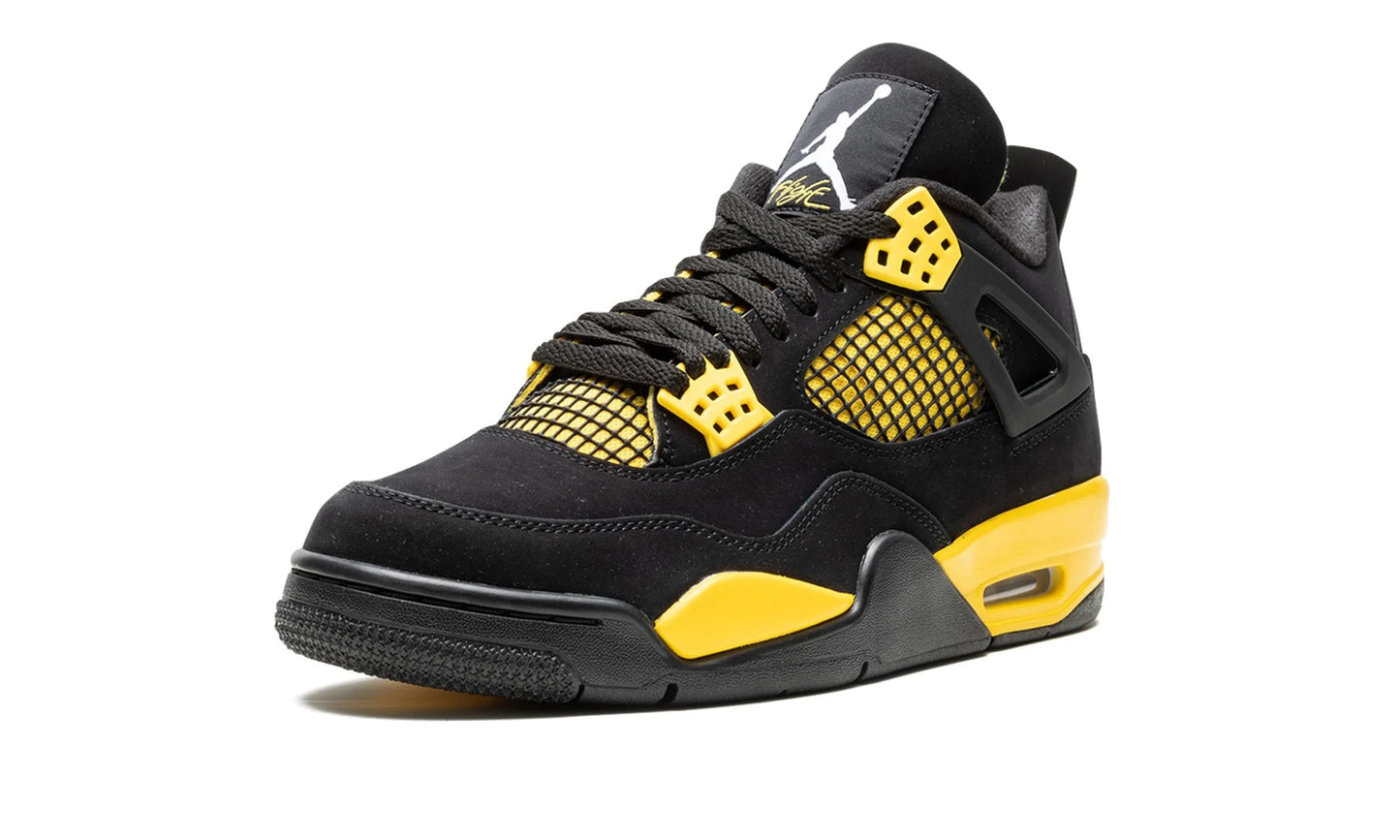 AIR JORDAN 4 RETRO
"Thunder”