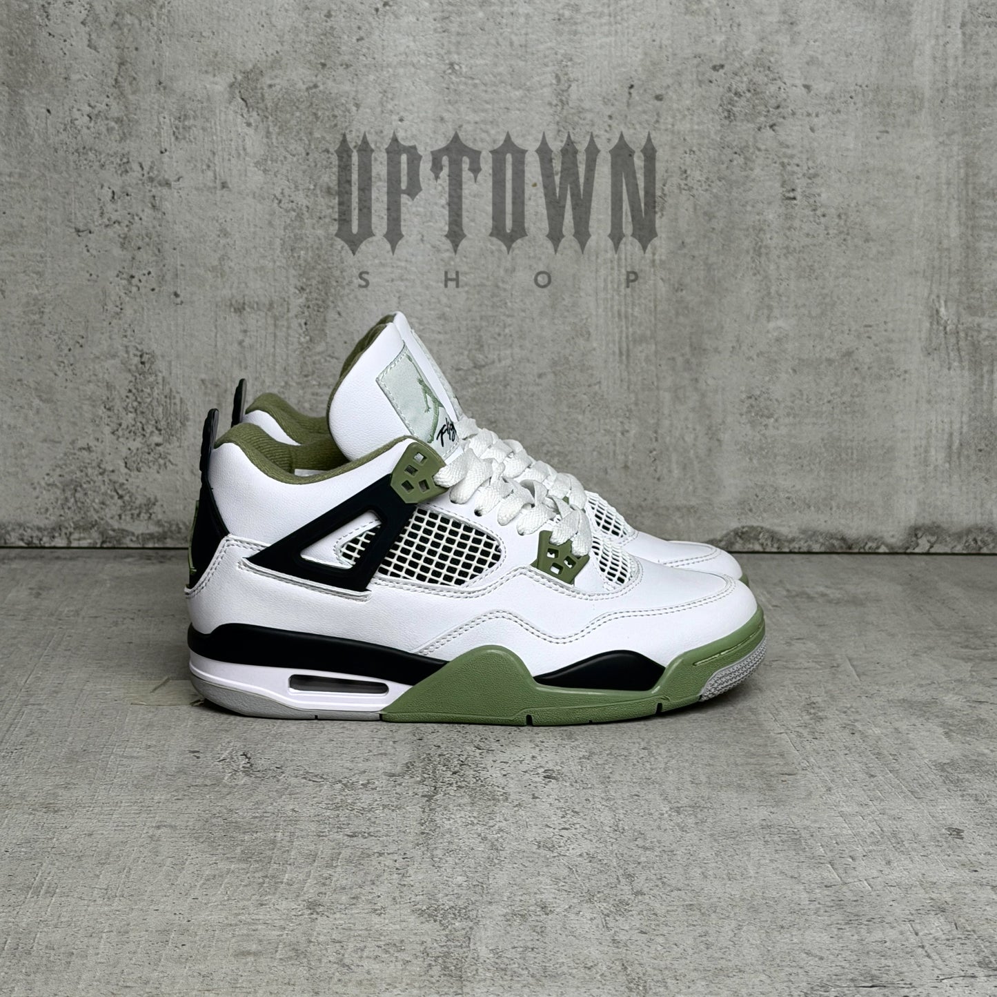 Jordan 4 Pine Green