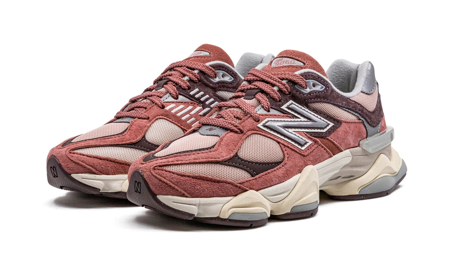 New Balance 9060 Mineral Red