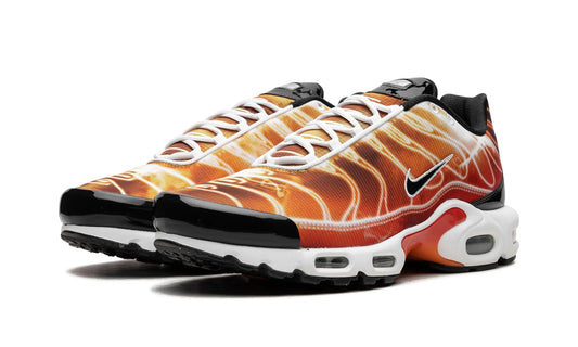 Nike Air Max TN Light Photography